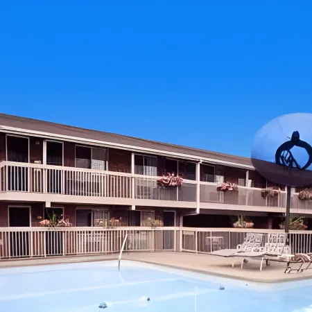Sunset Inn Отели рядом с достопримечательностью «Ландис-Лейн»