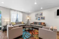WoodSpring Suites Corona