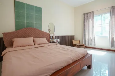 BAAN AUCKANEE Hotels near Kung Wiman Beach