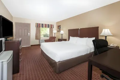 Days Inn by Wyndham Lexington/Columbia Hotels near Publix Super Market at Lexington Place