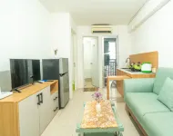 Simple 2 bedroom above mall bassura Netflix
