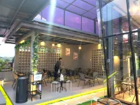 ALULA HOTEL MALINGPING Hotels in Malingping