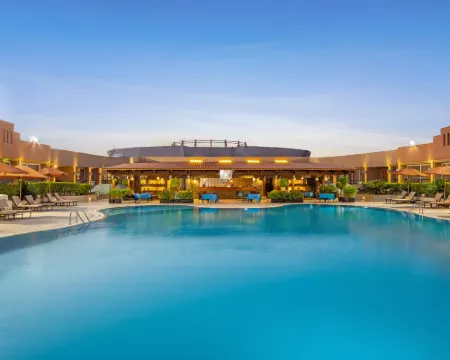 Hilton Alexandria Green Plaza Hotels in Alexandria