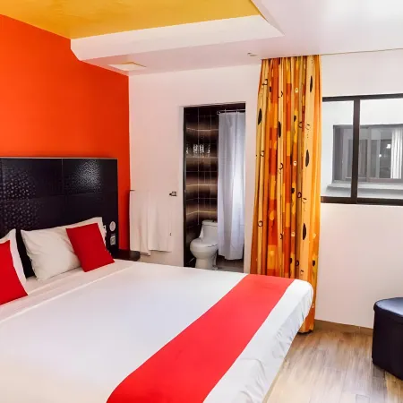 Hotel SR92 Adults Only Отели рядом с достопримечательностью «Памятник Независимости»