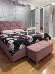 SpaNISH 3 apartment Hotels near frizerski salon miss beauty