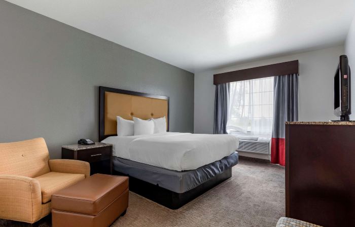Comfort Inn & Suites Gatesville Near Fort Cavazos