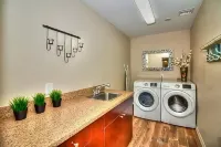 Luxury Living!