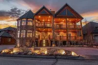 🐻 Most Luxe Estate in BigBear! 🏔️ 6k ft, 6b7br, sleep10🏰 Hotel in zona Lighthouse
