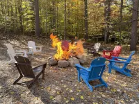 Adirondack Retreat w/ Hot Tub + Outdoor Firepit Hotéis em Jay