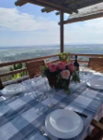 Tuscan Farmhouse with Coastal Views, New Air Conditioning and Car Recharge