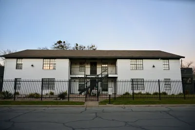 Spaciously Styled Apartment -  Close to Baylor and Magnolia