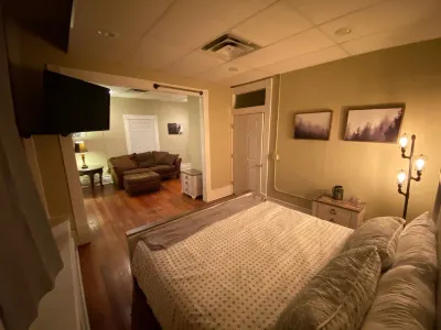 Old Town Loft w Hanging Master Bed