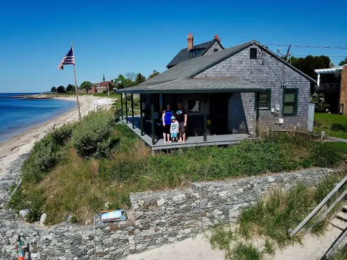 A beach cottage gem...