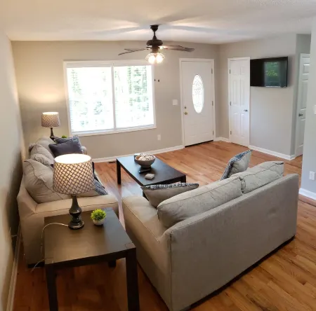 Cozy and Quiet Home-Clayton, Georgia