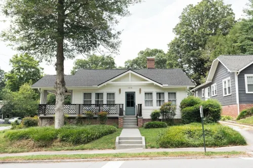 Historic bungalow less than a mile from downtown on greenway trail