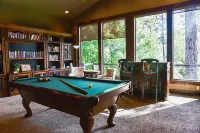 Flathead Lake Waterfront Dream House!