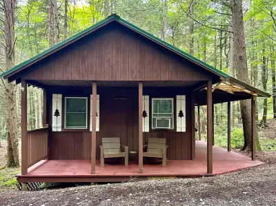 Glady Hideaway Hotels near Monongahela National Forest