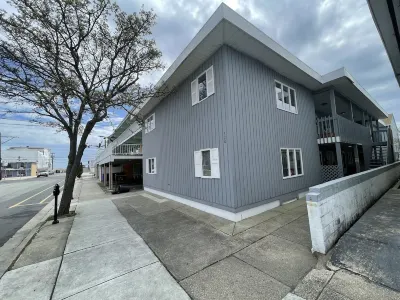 12 Affordable one bedroom apartment in a Prime location