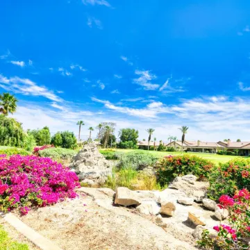 Coachella Valley Getaway: Cal-King, Hiking, Pickleball, Golf, Swim