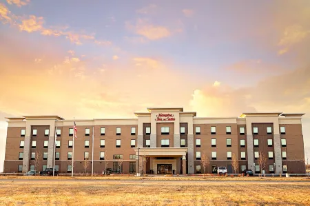 Hampton Inn & Suites by Hilton Dundee Отели в г. Monroe County