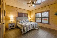 Oasis Cabin❤️12 bed🛏️Indoor pool🌊Brand new build