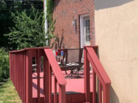 Your Bright, Confortable, Cozy Second Home 李文斯頓酒店