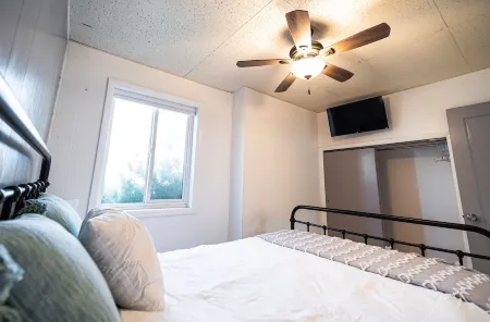 Farmhouse Teal Suite