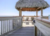 Your Happy Place - gorgeous 2 bed 2 bath oceanfront suite with full kitchen