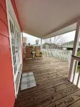 Cozy, Dog Friendly, Close to Beach!!