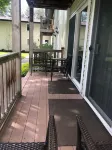 Newly Renovated Very Clean 2 Bedroom 2 Bath Condo Close to Skiing and Village