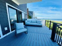 Brand new house on a private beach! Hotels in Bourne