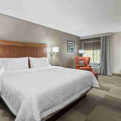 Hampton Inn Danbury Rooms