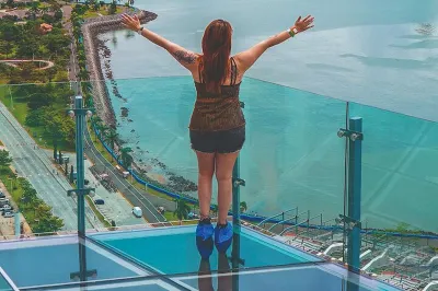 Sofa Bed Stay Rooftop Pool & Gym – Avenida Balboa Next to Hilton