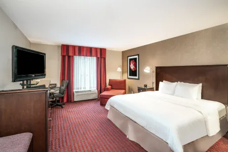 Hampton Inn Richmond - Airport Отели в г. Сандстон