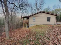 Villa Bonita/ Private Mountain top Cabin on 7.5 Acres w/Hot Tub