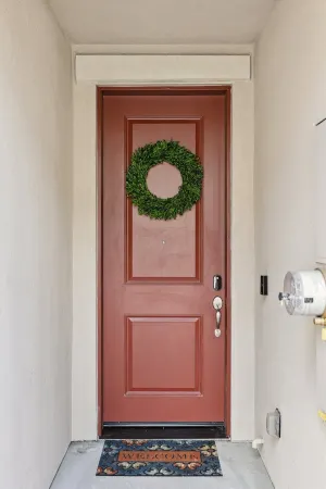 Ski & Relax: Updated Townhome Near Downtown, Casinos & Board Games! Отели рядом с достопримечательностью «Парк Ранчо Сан Рафаел Офф-Лиш Дог»