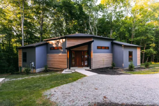 Penthouse in the Trees : 15 Minutes to Hocking Hills State Park : Stunning Views