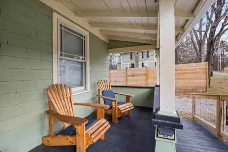 Private hot tub + Modern Cottage Отели в г. Клаверек-Ред Милс