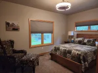 Cherry Tree House - located on 10 acres - only 5 minutes from Algoma.