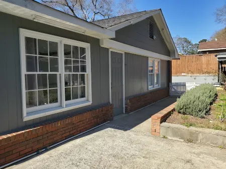 Villa del Aqua - Pool House - Residential Friendly Quiet Neighborhood Отели рядом с Аэропорт Коламбус Метрополитен