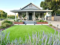 Historic Atascadero Colony Charmer!