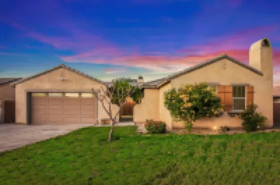 Copacabana: Pool, Spa, PoolTable, Arcade and more!