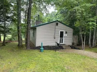 Button Buck Sleeps 4, or Rent All 4 for 20. Horseback Riding Across the Rd!