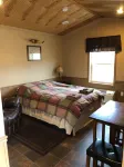 Kara Creek Ranch - Double Bed Cabin with Kitchen #7