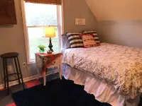 The Cotton Cottage - 1 BR guest apartment 7 minutes from the Ole Miss campus