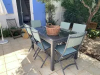 Bright single-storey house with enclosed garden in Les Portes-en-Ré Hotels in Les Portes-en-Re