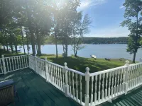 Amazing Lakefront Property - Hot Tub