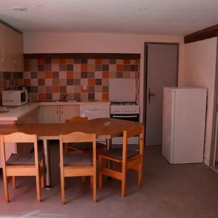 La Ferme du Sublon, Gîte Le Romarin, Farm sales Отели в г. Малосен