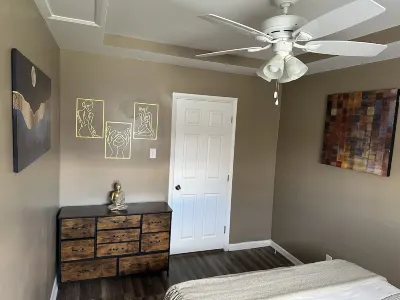 Quite and Peaceful Modern Home Away From Home in the Mountain State!!!!