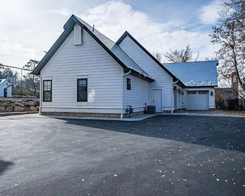 Guest House - 1 Bedroom North Salt Lake Stay 바운티풀 호텔